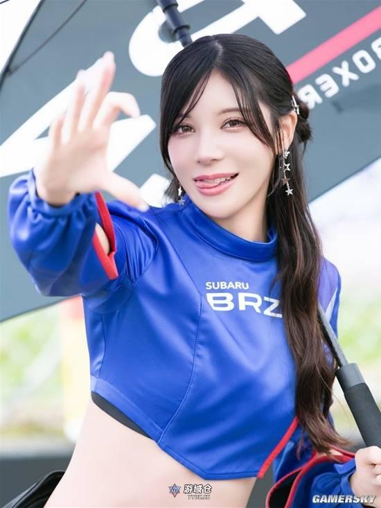 蜡笔小新喜欢的高叉泳装姐姐？电眼车模水神きき